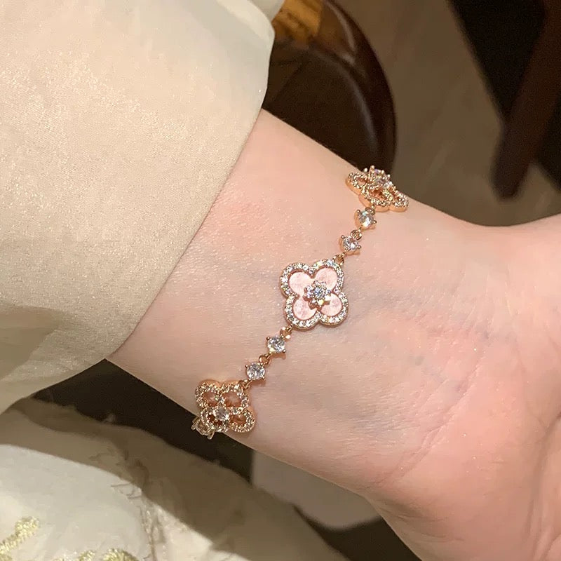 Sakura Cleef armband